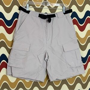 The North Face Belted Cargo Shorts Size Medium GUC